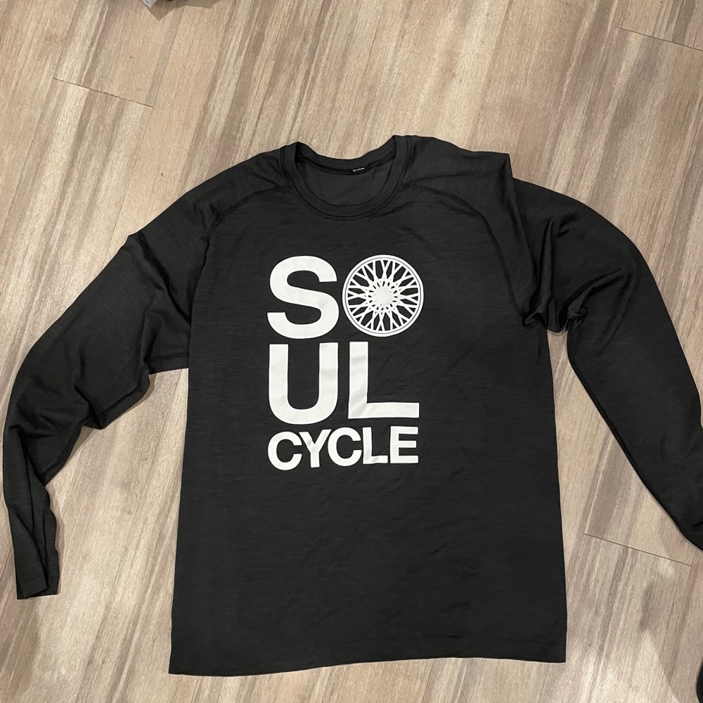 XL Soul Cycle Men’s Long Sleeve LULULEMON Vent
